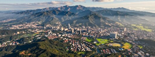 Aplicativos para Explorar o Mundo com Imagens de Satélite