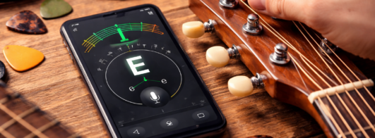 Os Melhores Apps de Afinar Violão para iPhone