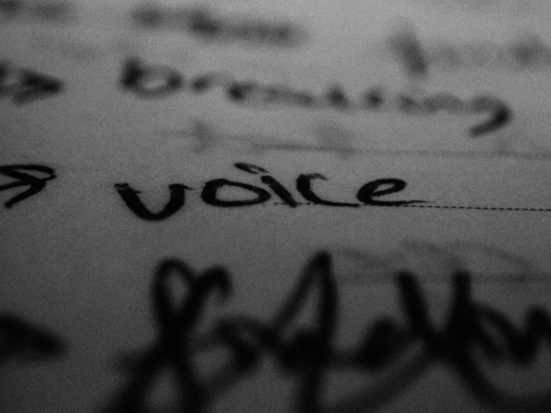 Como Mudar Sua Voz em Tempo Real: Técnicas e Efeitos Incríveis