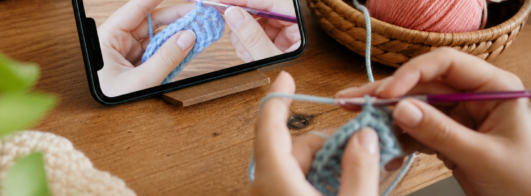 Tutoriais de Crochê no Celular: Aprenda Fácil