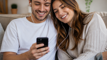 Crie Música Personalizada de Casal Grátis