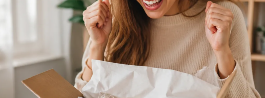 Perfumes de Marca Grátis: 7 Métodos Que Funcionam Mesmo